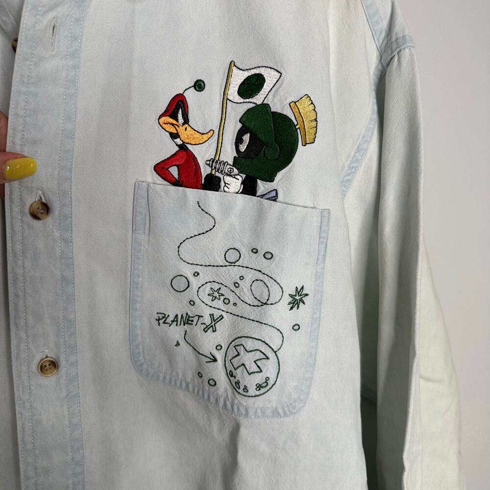 Looney Tunes‎ Unisex Vintage Denim Marvin and Daffy Duck Embroidered Shirt M - Picture 3 of 9